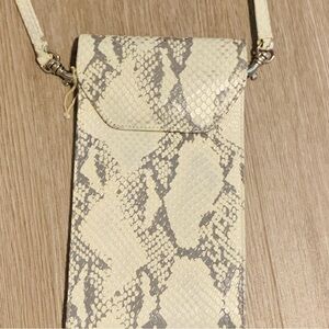 NWOT P Sherrod Gray & Eggshell White Snakeskin Crossbody